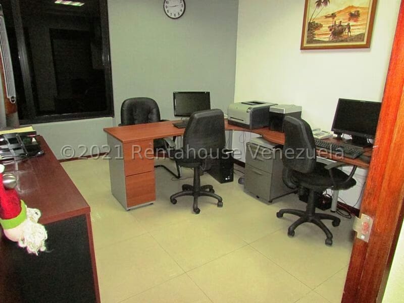 Comercial (Oficina) en Venta en Prados del Este, Distrito Metropolitano - 11