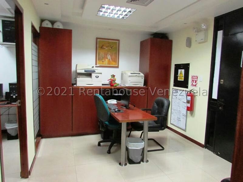 Comercial (Oficina) en Venta en Prados del Este, Distrito Metropolitano - 12