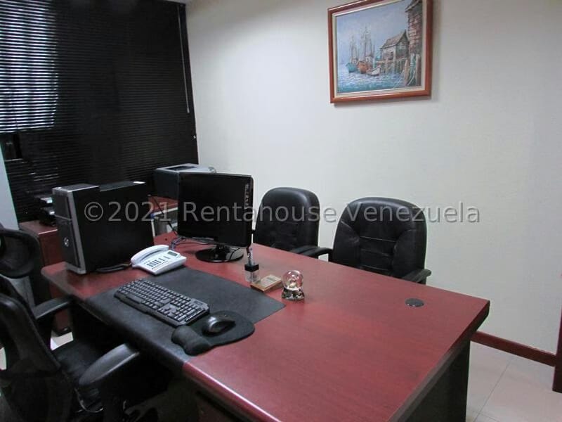Comercial (Oficina) en Venta en Prados del Este, Distrito Metropolitano - 15