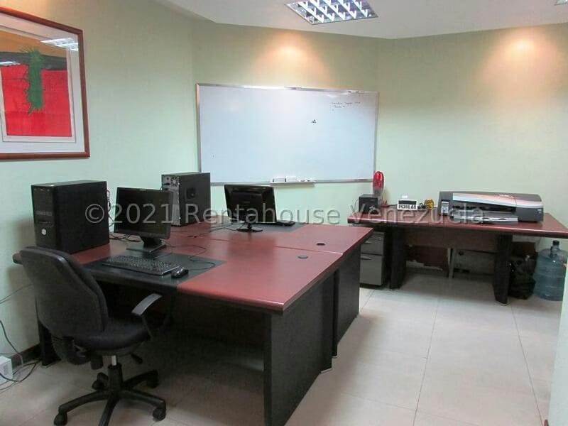 Comercial (Oficina) en Venta en Prados del Este, Distrito Metropolitano - 16