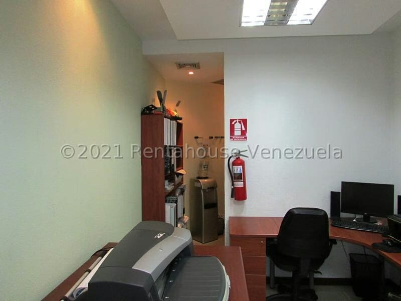 Comercial (Oficina) en Venta en Prados del Este, Distrito Metropolitano - 17