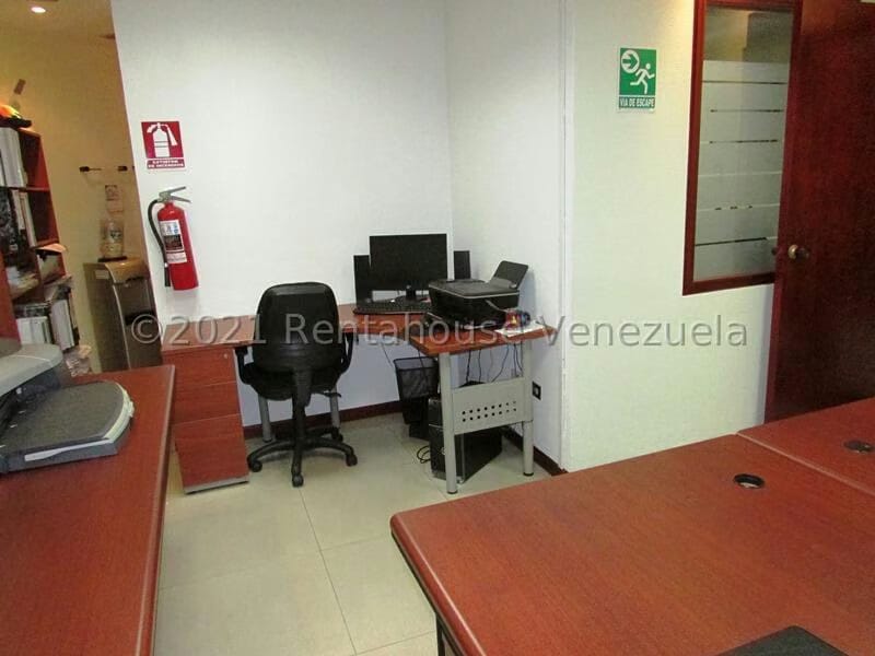 Comercial (Oficina) en Venta en Prados del Este, Distrito Metropolitano - 18