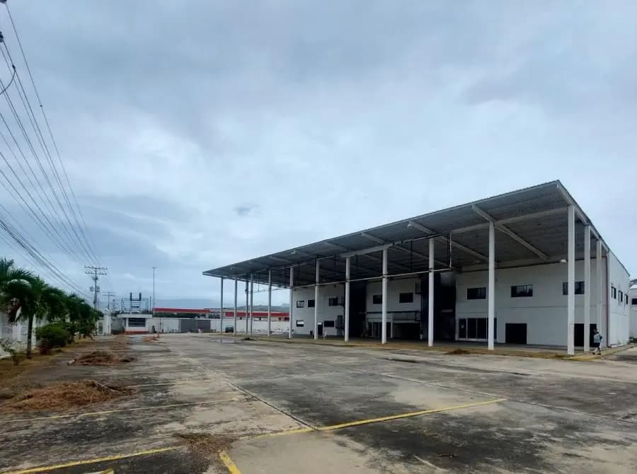 Galpon en Venta en Av. Ernesto Branger Valencia