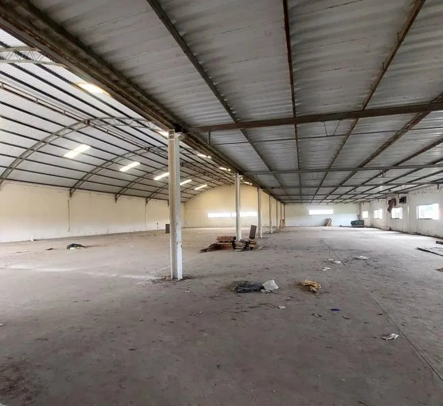 Galpon en Venta en Av. Ernesto Branger Valencia - 2