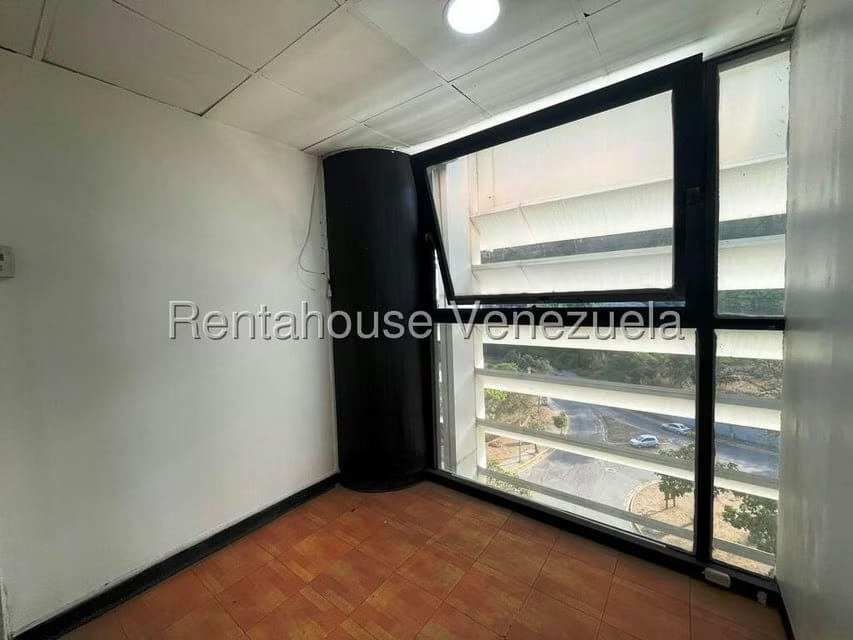 Comercial (Oficina) en Venta en Los Samanes, Distrito Metropolitano - 34