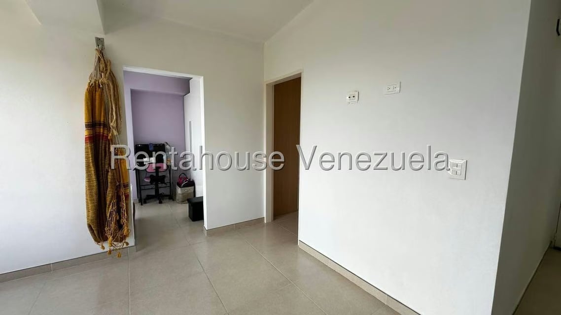 Apartamento (1 Nivel) en Venta en Bosques de la Lagunita, Distrito Metropolitano - 8