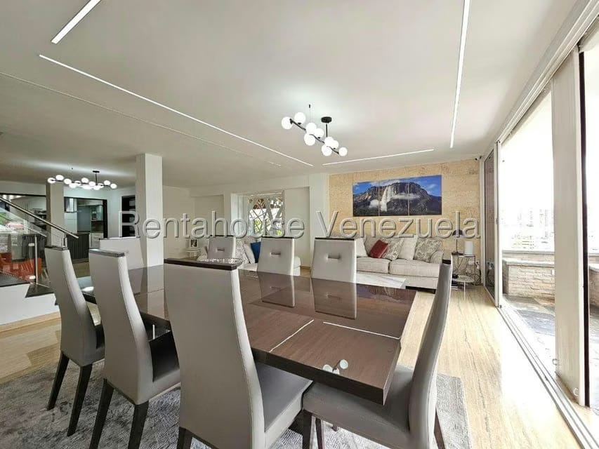 Casa (Duplex) en Venta en El Marques, Distrito Metropolitano - 17