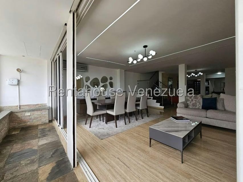 Casa (Duplex) en Venta en El Marques, Distrito Metropolitano - 21