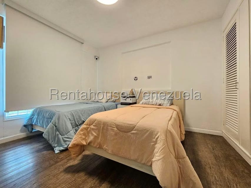 Casa (Duplex) en Venta en El Marques, Distrito Metropolitano - 40