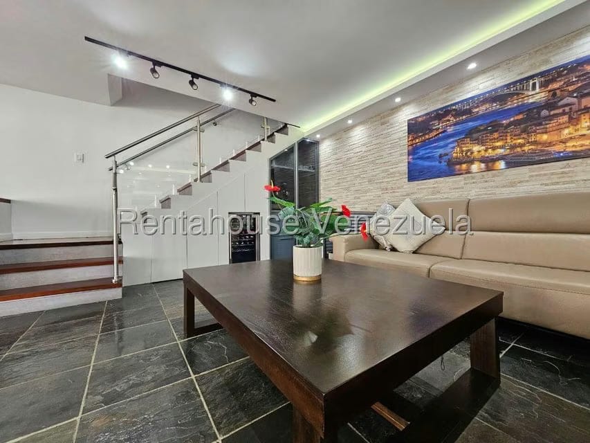 Casa (Duplex) en Venta en El Marques, Distrito Metropolitano - 50