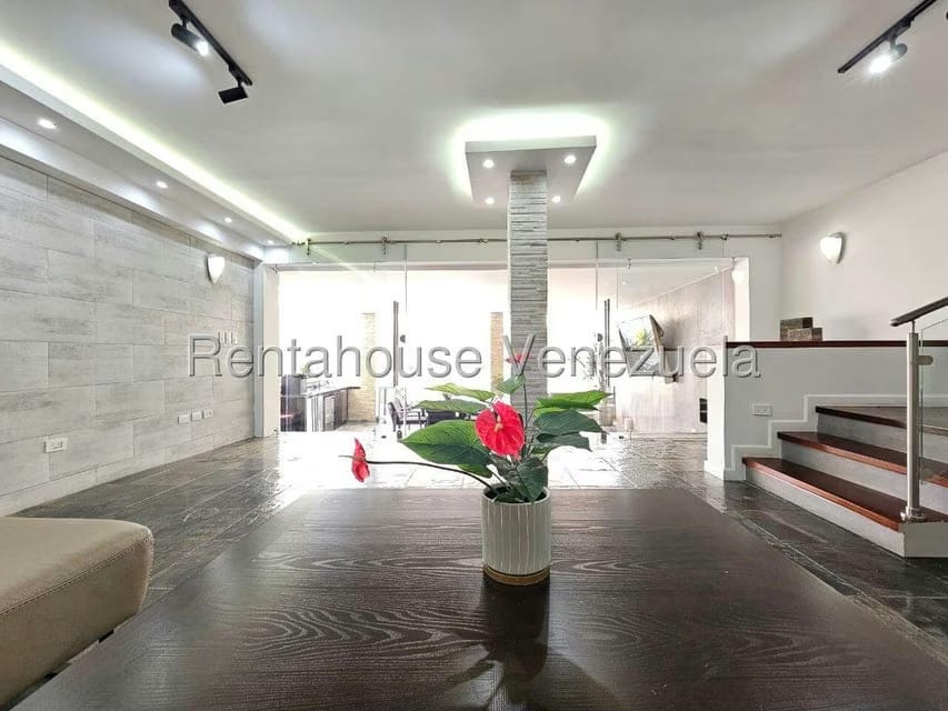 Casa (Duplex) en Venta en El Marques, Distrito Metropolitano - 57