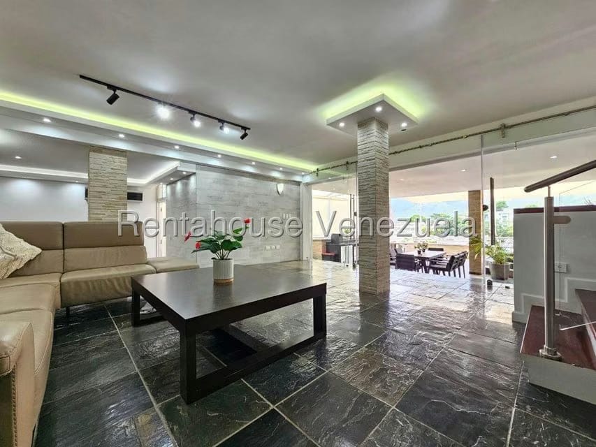 Casa (Duplex) en Venta en El Marques, Distrito Metropolitano - 58