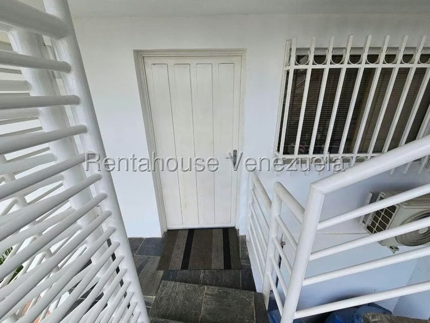 Casa (Duplex) en Venta en El Marques, Distrito Metropolitano - 68