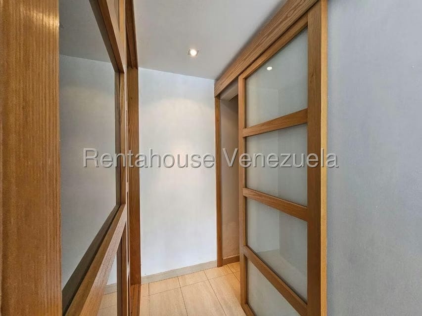 Casa (Duplex) en Venta en El Marques, Distrito Metropolitano - 79