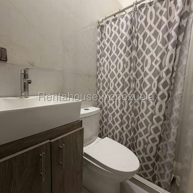 Comercial (Edificio) en Venta en Cementerio, Distrito Metropolitano - 9