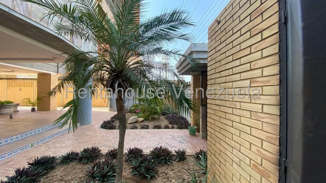 Apartamento (1 Nivel) en Alquiler en Valle Frio, Zulia - 2