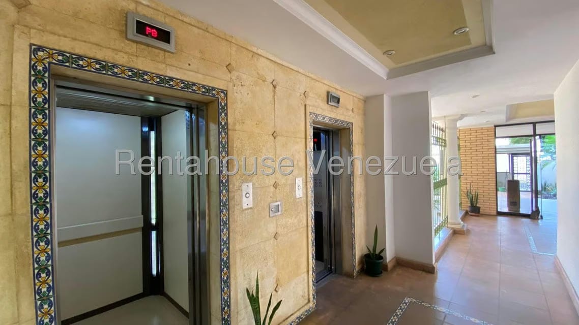 Apartamento (1 Nivel) en Alquiler en Valle Frio, Zulia - 3