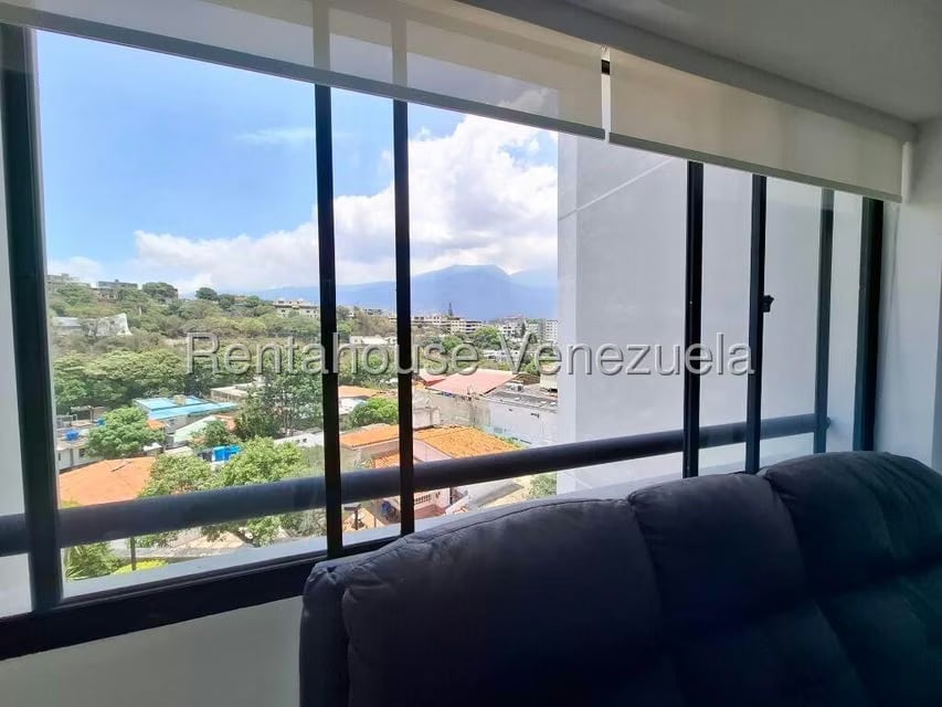 Apartamento (1 Nivel) en Alquiler en Colinas de Bello Monte, Distrito Metropolitano - 6