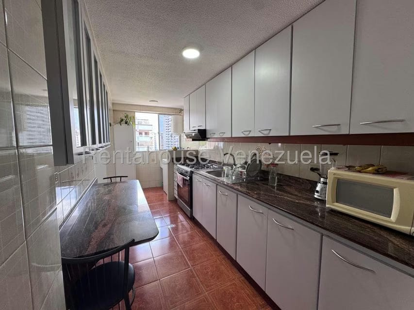 Apartamento (1 Nivel) en Alquiler en La Campiña, Distrito Metropolitano - 13