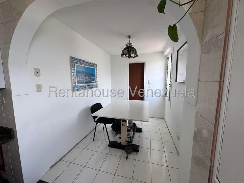 Apartamento (1 Nivel) en Alquiler en La Campiña, Distrito Metropolitano - 19