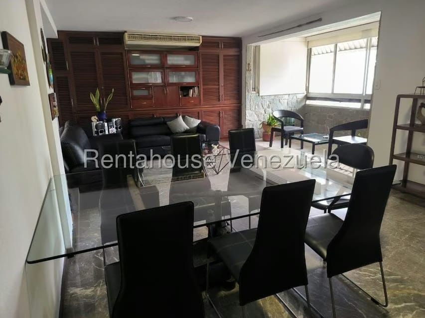 Apartamento (1 Nivel) en Alquiler en La Campiña, Distrito Metropolitano - 4