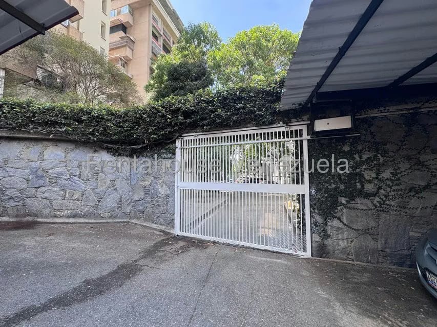 Apartamento (1 Nivel) en Alquiler en La Campiña, Distrito Metropolitano - 31