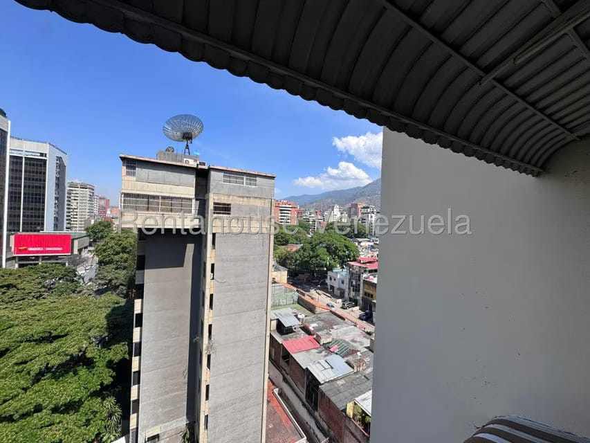 Apartamento (1 Nivel) en Alquiler en La Campiña, Distrito Metropolitano - 9