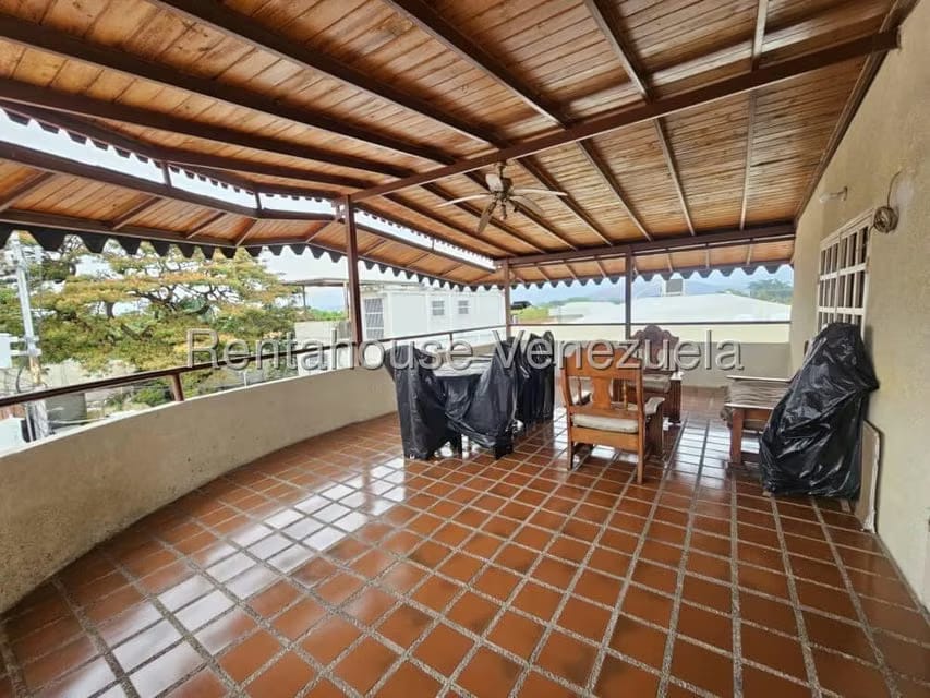 Townhouse (Multiples Niveles) en Venta en La Morita, Aragua - 52