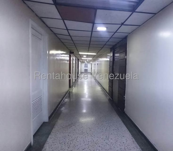Comercial (Oficina) en Venta en Parroquia Altagracia, Distrito Metropolitano - 3
