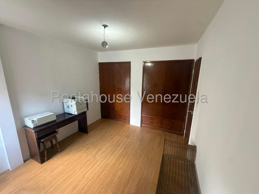 Apartamento (1 Nivel) en Venta en La Urbina, Distrito Metropolitano - 31
