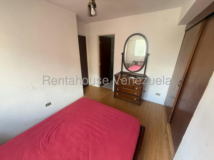 Apartamento (1 Nivel) en Venta en La Urbina, Distrito Metropolitano - 35