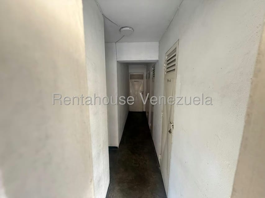 Apartamento (1 Nivel) en Venta en La Urbina, Distrito Metropolitano - 46