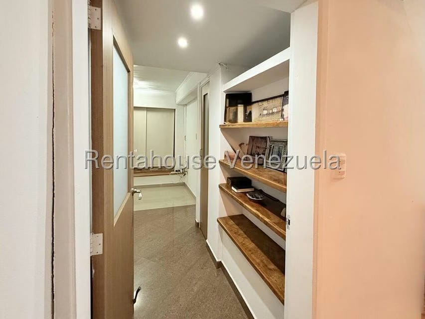 Apartamento (1 Nivel) en Venta en Parroquia Santa Rosa, Lara - 24