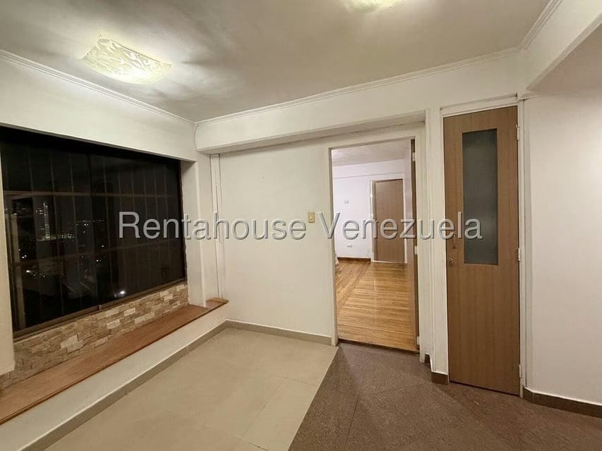 Apartamento (1 Nivel) en Venta en Parroquia Santa Rosa, Lara - 28