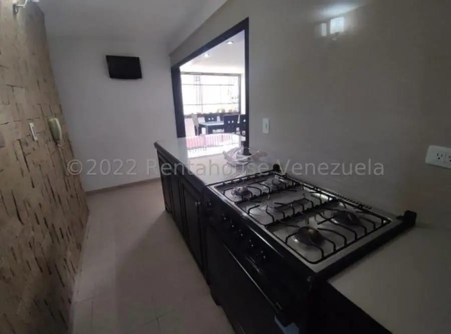 Apartamento en Alquiler en Santiago Mariño Turmero - 11