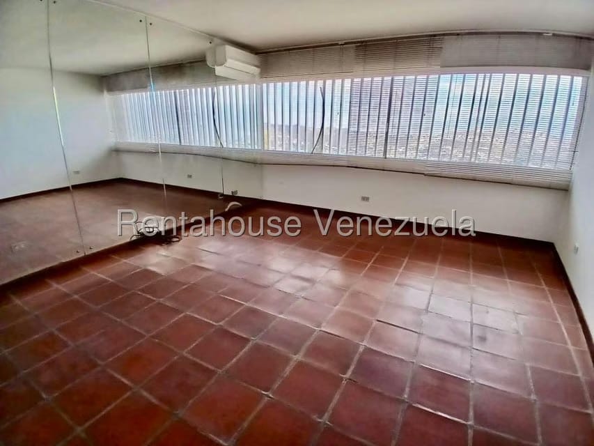 Apartamento (Duplex) en Venta en Charallavito, Distrito Metropolitano - 22