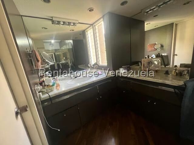 Apartamento (1 Nivel) en Venta en La Florida, Distrito Metropolitano - 22