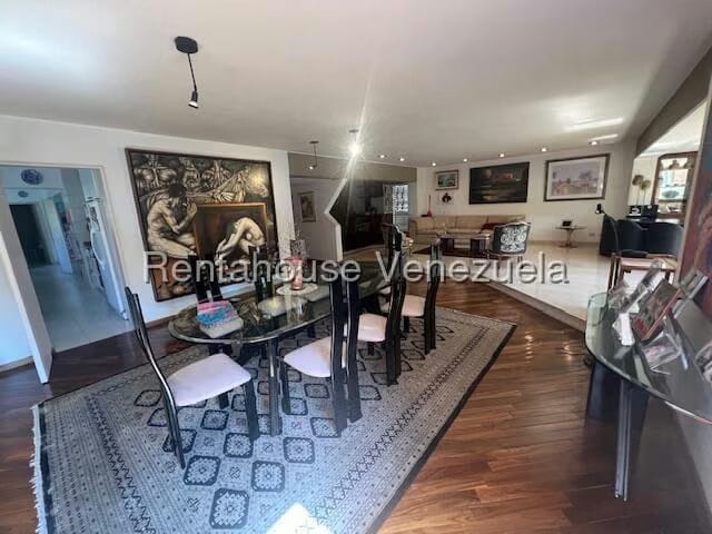 Apartamento (1 Nivel) en Venta en La Florida, Distrito Metropolitano - 7