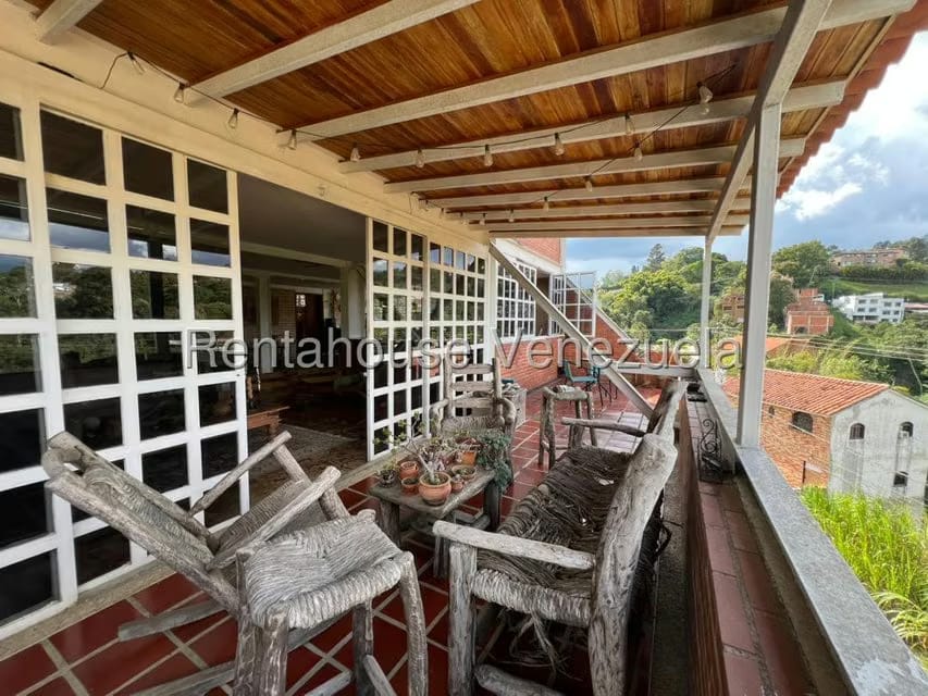 Casa (Duplex) en Venta en Oripoto, Distrito Metropolitano - 12