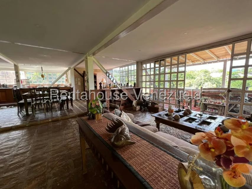 Casa (Duplex) en Venta en Oripoto, Distrito Metropolitano - 15