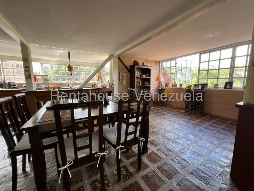 Casa (Duplex) en Venta en Oripoto, Distrito Metropolitano - 22