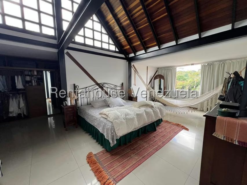 Casa (Duplex) en Venta en Oripoto, Distrito Metropolitano - 34