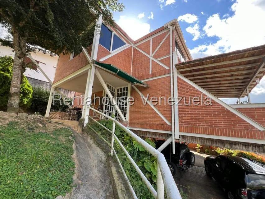 Casa (Duplex) en Venta en Oripoto, Distrito Metropolitano - 43