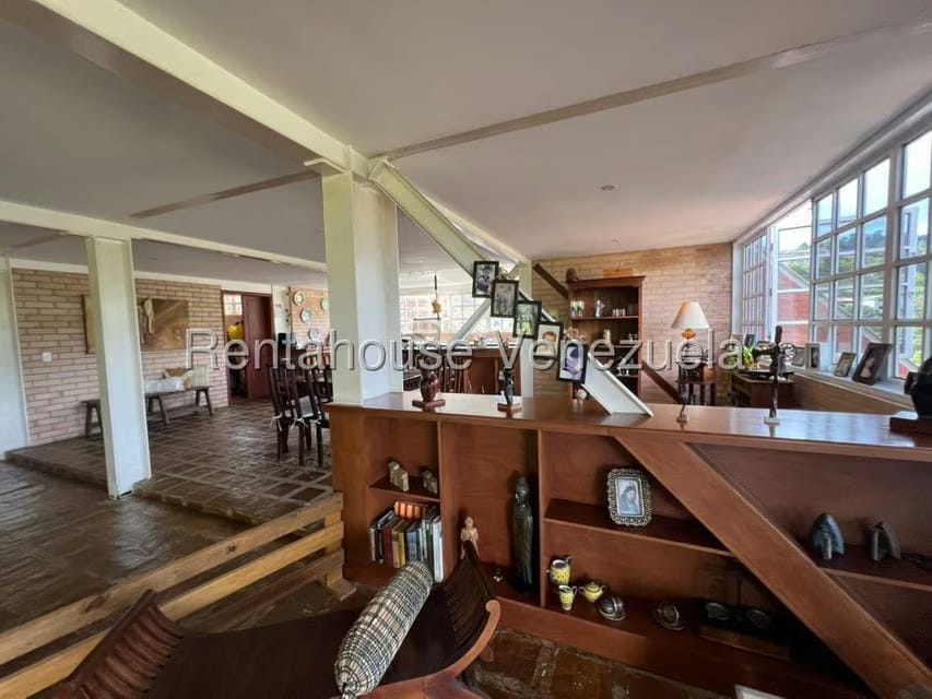 Casa (Duplex) en Venta en Oripoto, Distrito Metropolitano - 9