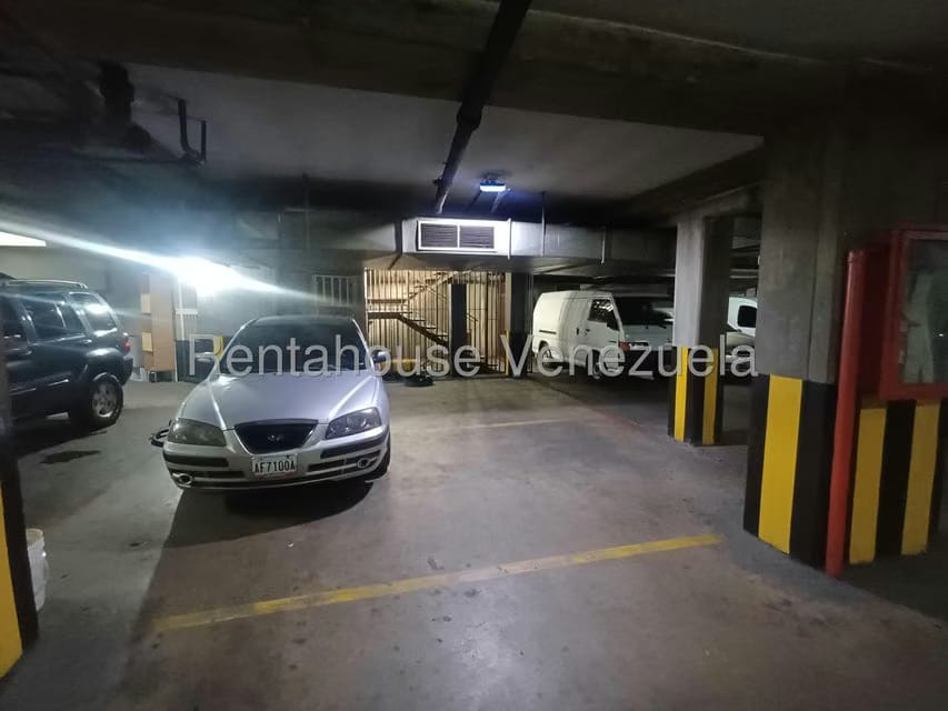 Comercial (Estacionamiento) en Venta en Los Dos Caminos, Distrito Metropolitano - 18