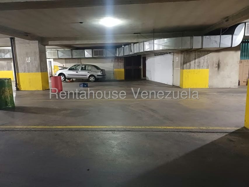 Comercial (Estacionamiento) en Venta en Los Dos Caminos, Distrito Metropolitano - 54