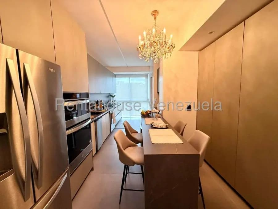 Apartamento en Venta en Los Naranjos de las Mercedes Caracas