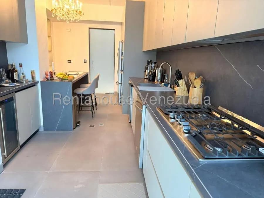Apartamento en Venta en Los Naranjos de las Mercedes Caracas - 4