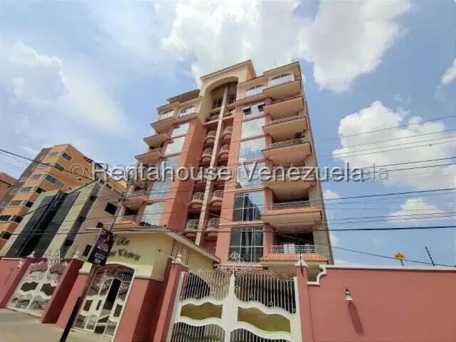 Apartamento en Venta en arboleda Maracay - 4