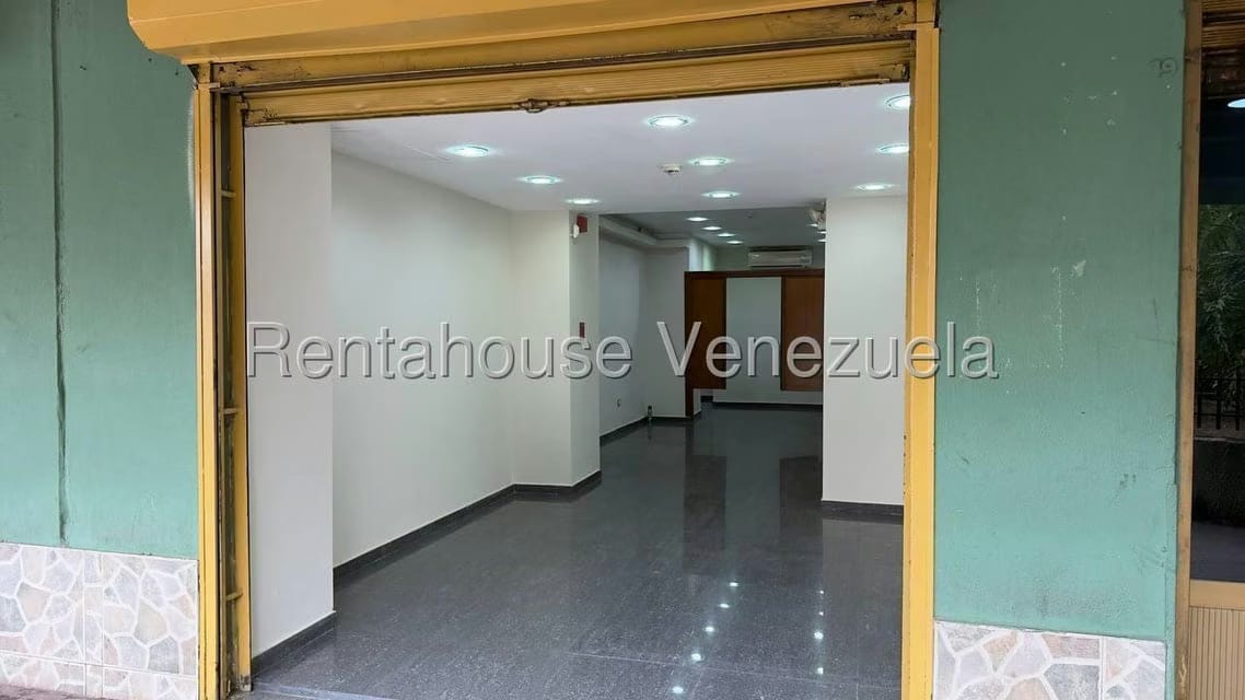 Comercial (Local Comercial) en Alquiler en El Paraiso, Distrito Metropolitano - 10